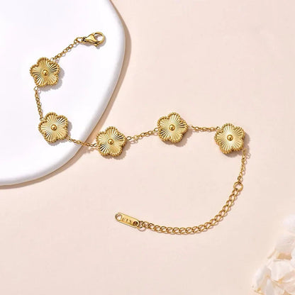 SereneClover™ Elegant Clover Flower Jewelry